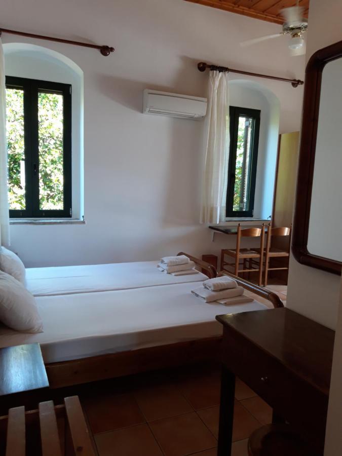 Skardamoula'S Studios And Apartments, 2 Kardhamili Buitenkant foto